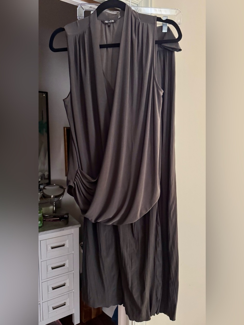 NIC+ZOE Sleeveless Draped Wide-Leg two piece set in Taupe Gray
